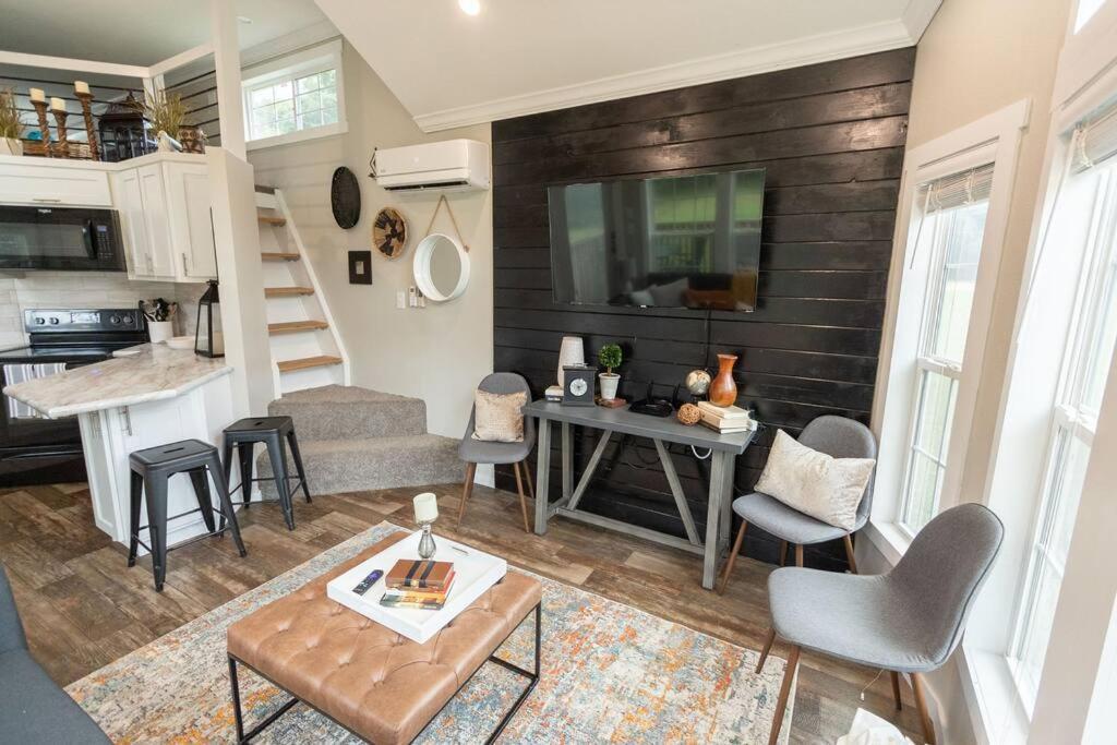 Pet Friendly Tiny House Rental With New Access To Guadalupe River Nbtx New Braunfels Esterno foto